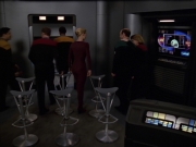 Filename=extant_StarTrek_VOY_7x20-AuthorAuthor_3565.jpg
Filesize=137KiB
Dimensions=1200x900
Date added=Jan 16, 2020 extant_StarTrek_VOY_7x20-AuthorAuthor_3565.jpg