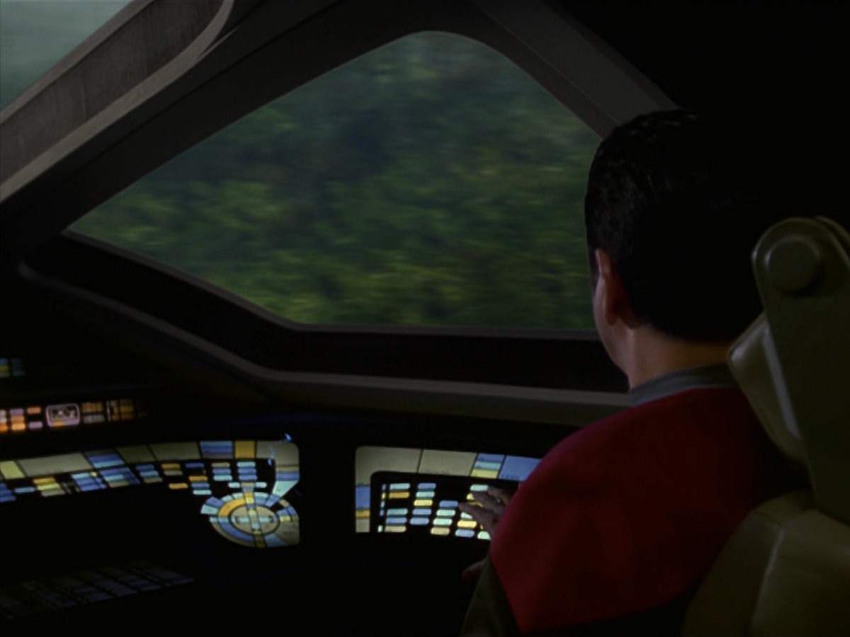 extant_StarTrek_VOY_7x22-NaturalLaw_0012.jpg
