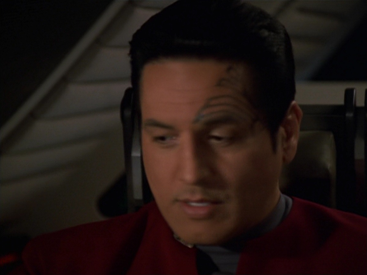 extant_StarTrek_VOY_7x22-NaturalLaw_0041.jpg