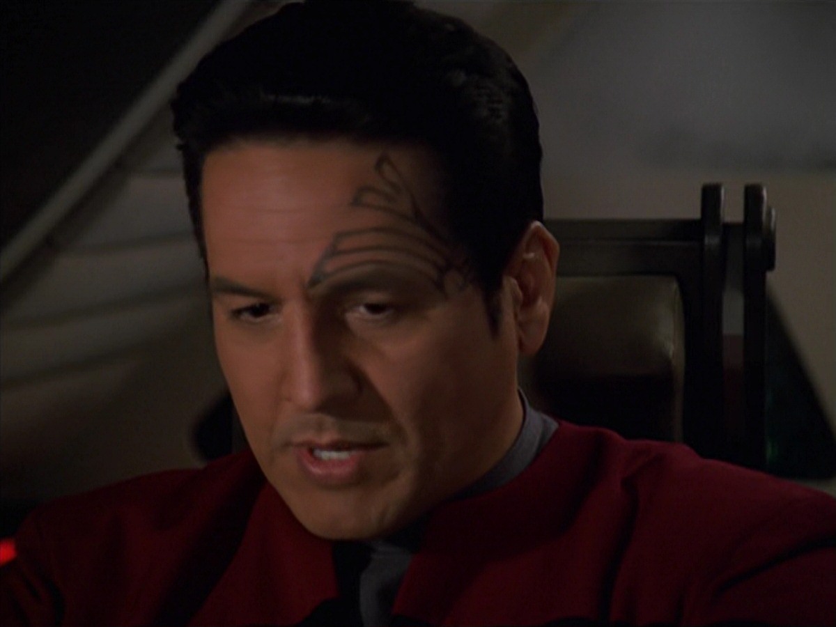 extant_StarTrek_VOY_7x22-NaturalLaw_0090.jpg