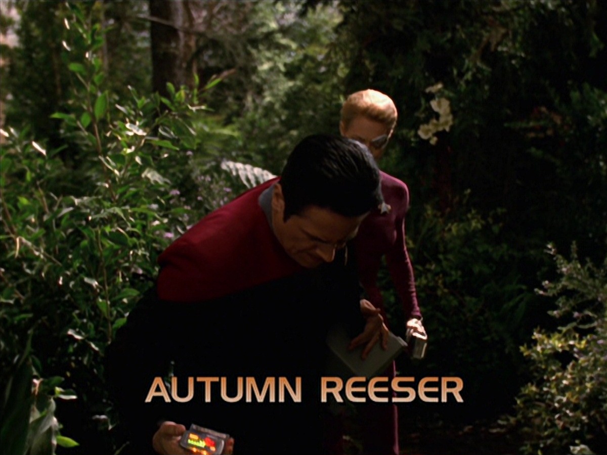 extant_StarTrek_VOY_7x22-NaturalLaw_0319.jpg