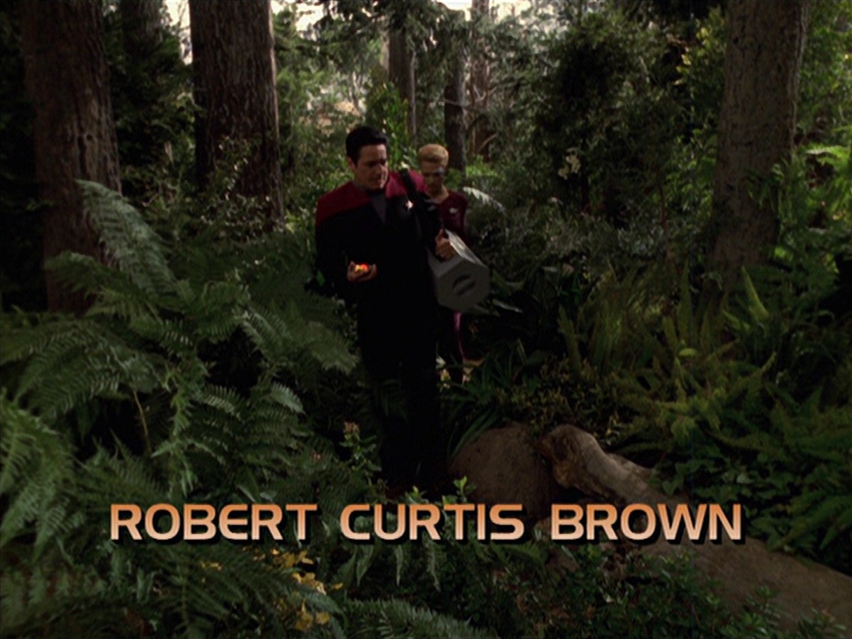 extant_StarTrek_VOY_7x22-NaturalLaw_0326.jpg