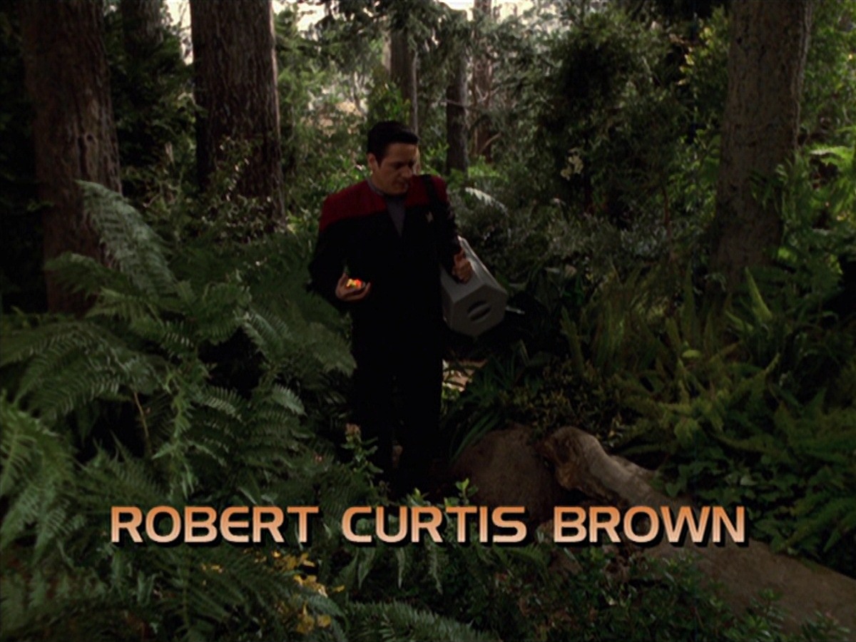 extant_StarTrek_VOY_7x22-NaturalLaw_0327.jpg