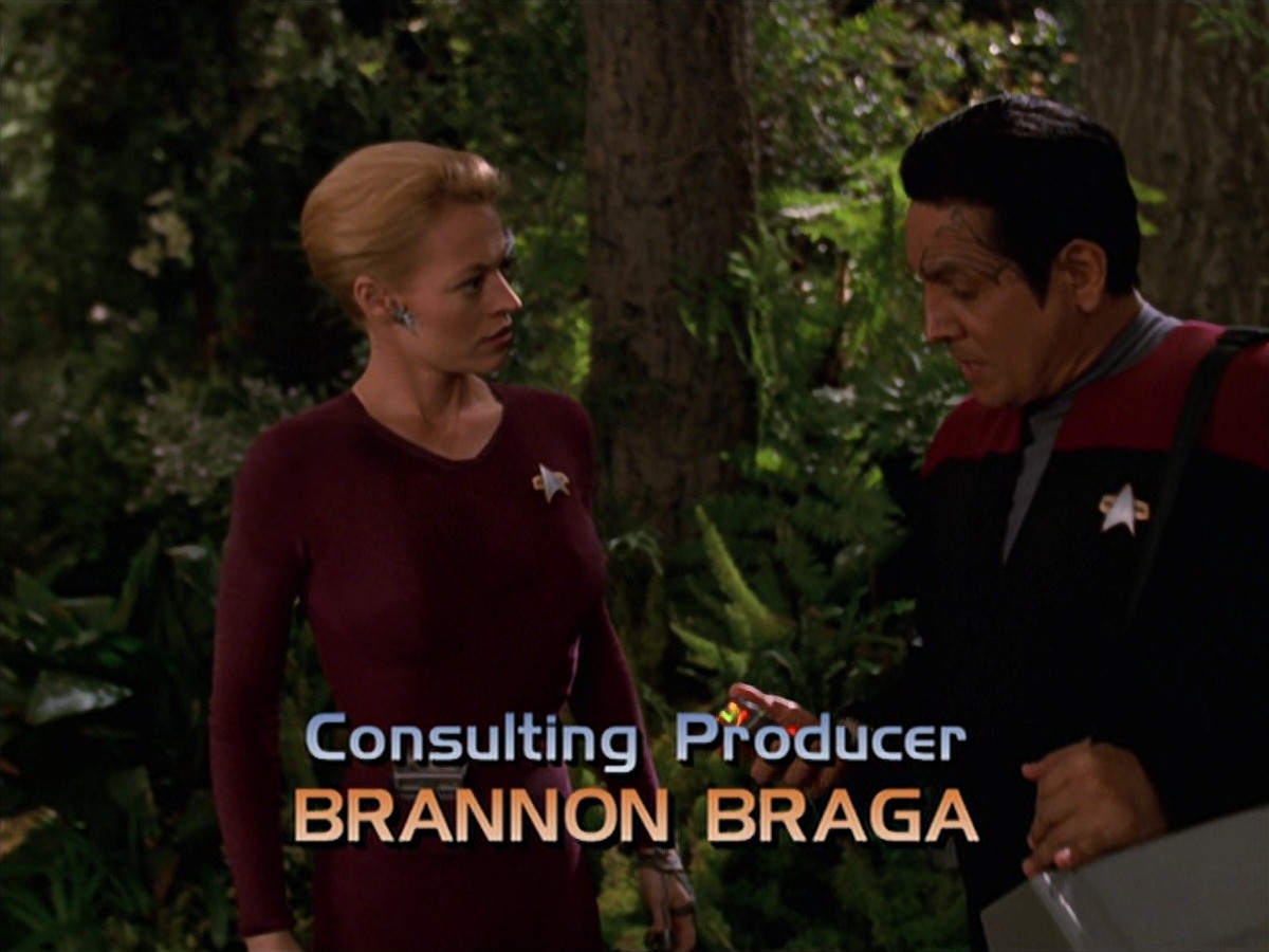 extant_StarTrek_VOY_7x22-NaturalLaw_0380.jpg