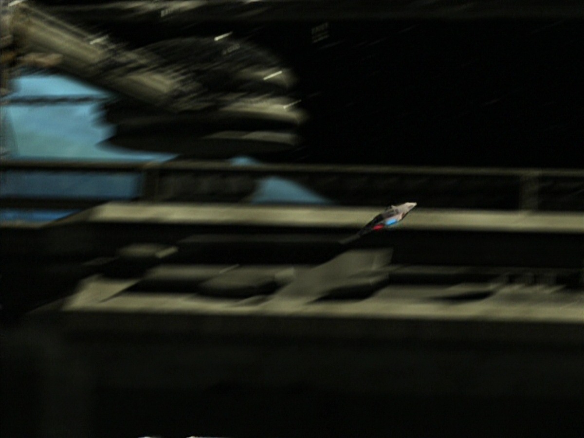 extant_StarTrek_VOY_7x22-NaturalLaw_0408.jpg