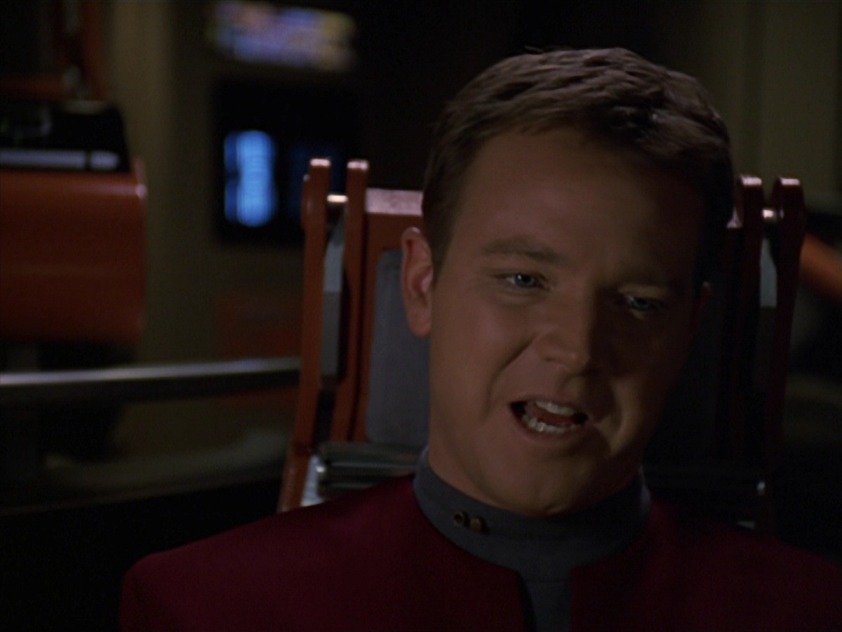 extant_StarTrek_VOY_7x22-NaturalLaw_0434.jpg
