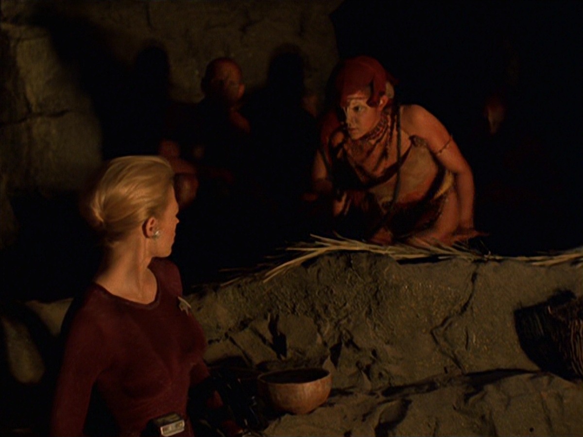 extant_StarTrek_VOY_7x22-NaturalLaw_0974.jpg