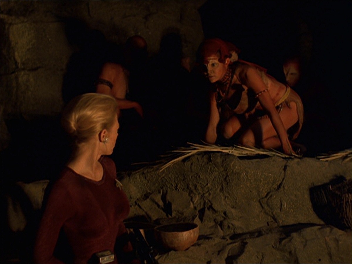 extant_StarTrek_VOY_7x22-NaturalLaw_0975.jpg