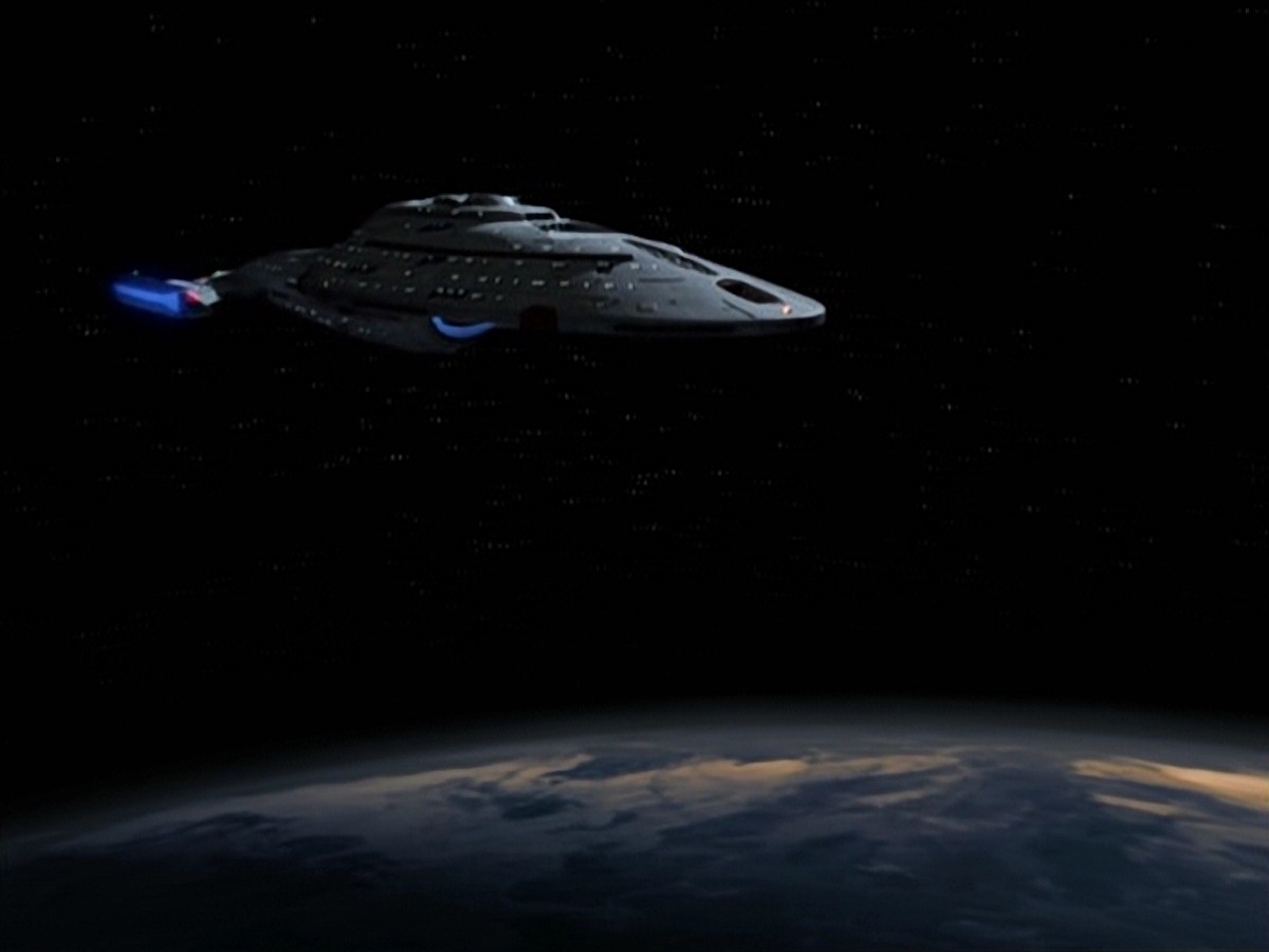 extant_StarTrek_VOY_7x22-NaturalLaw_0990.jpg