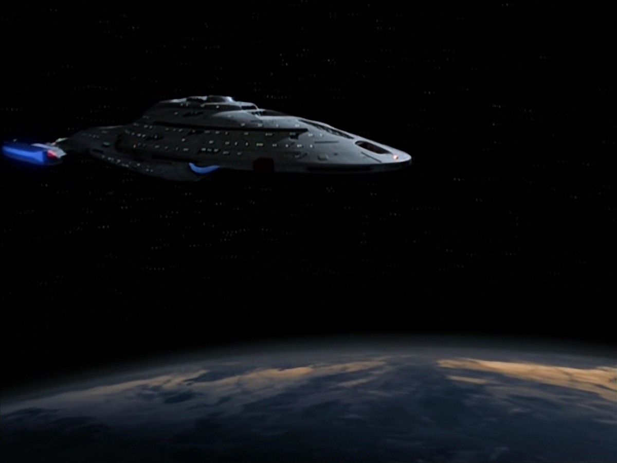 extant_StarTrek_VOY_7x22-NaturalLaw_0991.jpg
