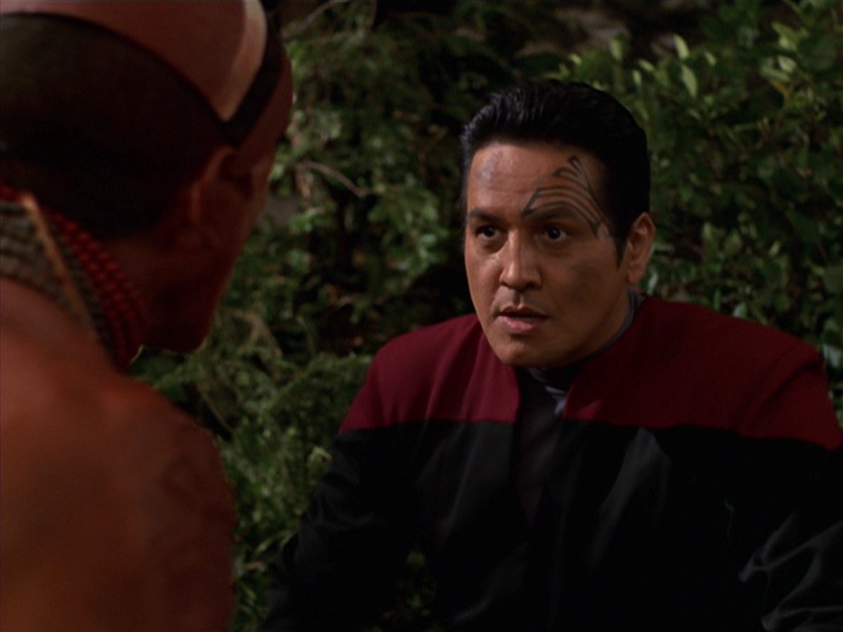 extant_StarTrek_VOY_7x22-NaturalLaw_1192.jpg