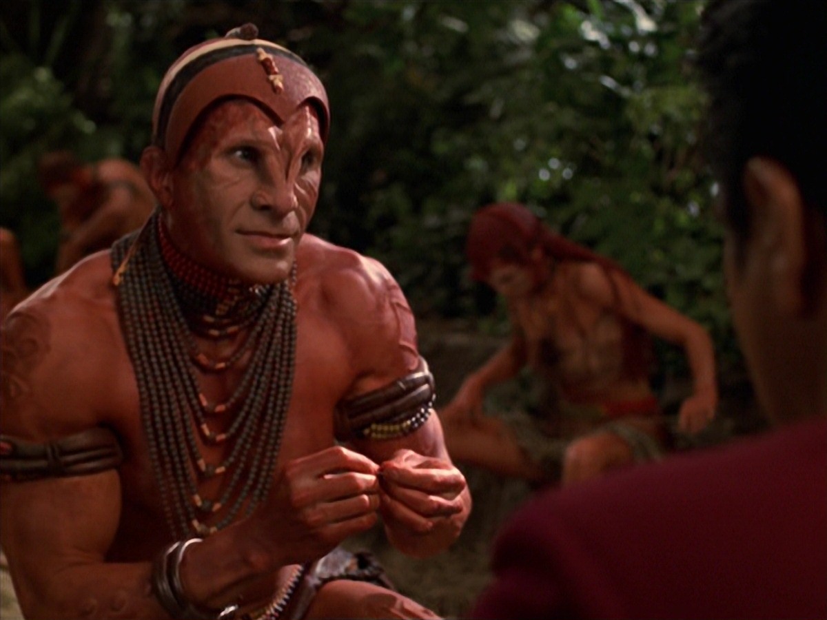 extant_StarTrek_VOY_7x22-NaturalLaw_1250.jpg