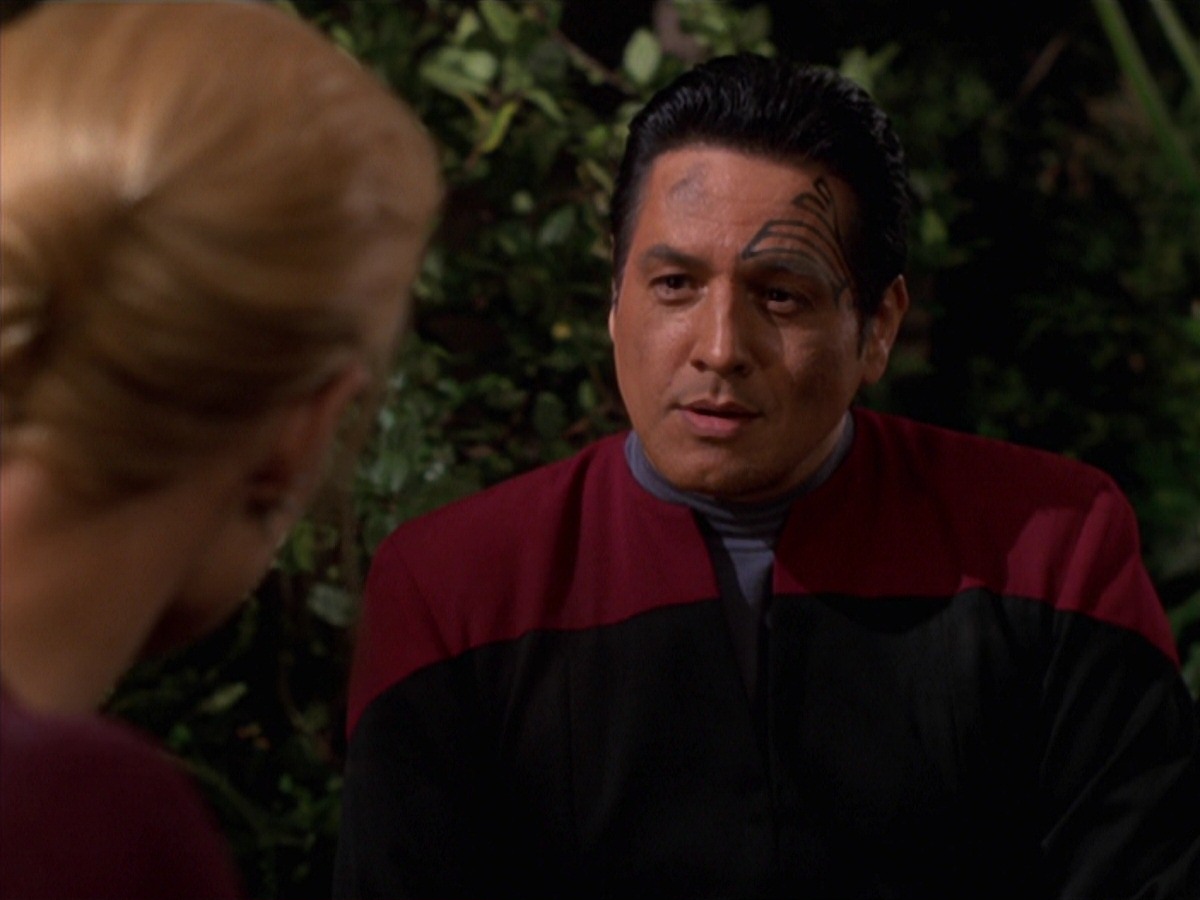 extant_StarTrek_VOY_7x22-NaturalLaw_1292.jpg
