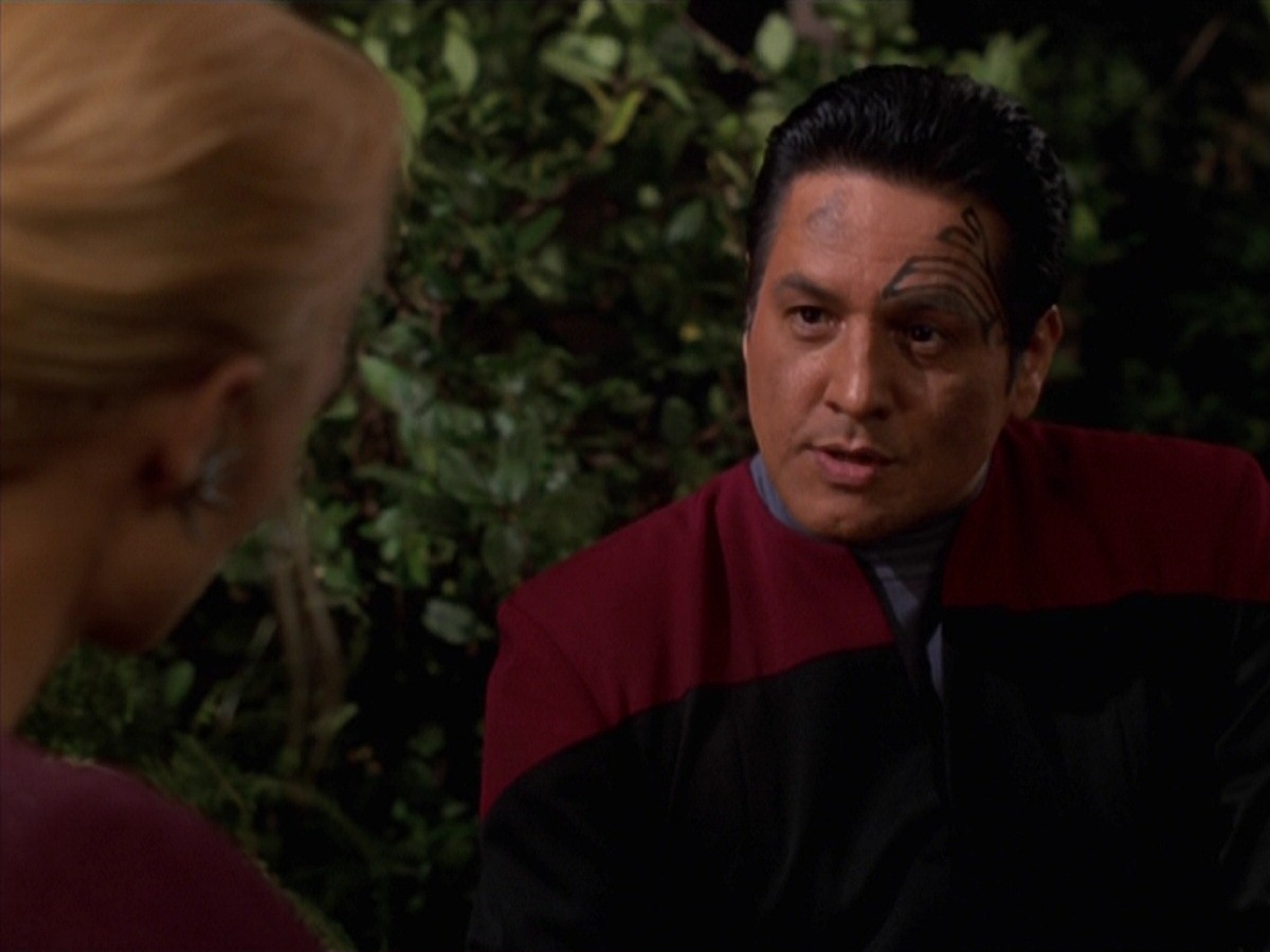 extant_StarTrek_VOY_7x22-NaturalLaw_1342.jpg