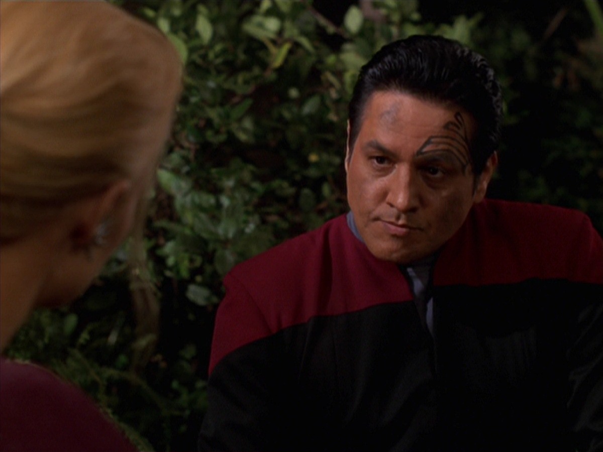 extant_StarTrek_VOY_7x22-NaturalLaw_1350.jpg