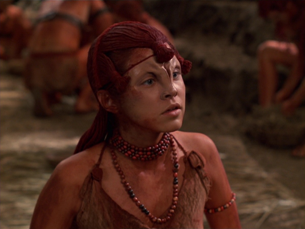 extant_StarTrek_VOY_7x22-NaturalLaw_1373.jpg