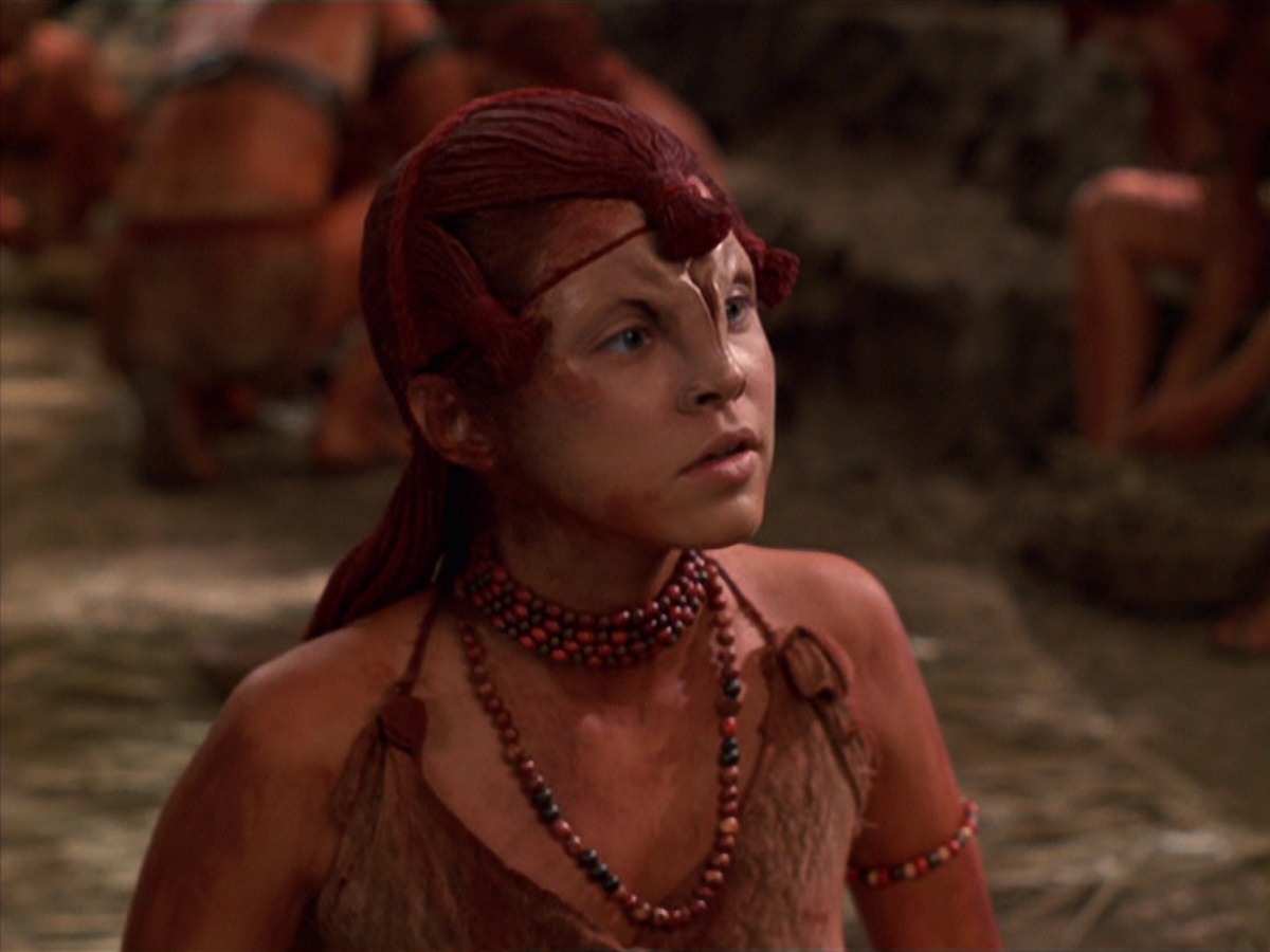 extant_StarTrek_VOY_7x22-NaturalLaw_1374.jpg