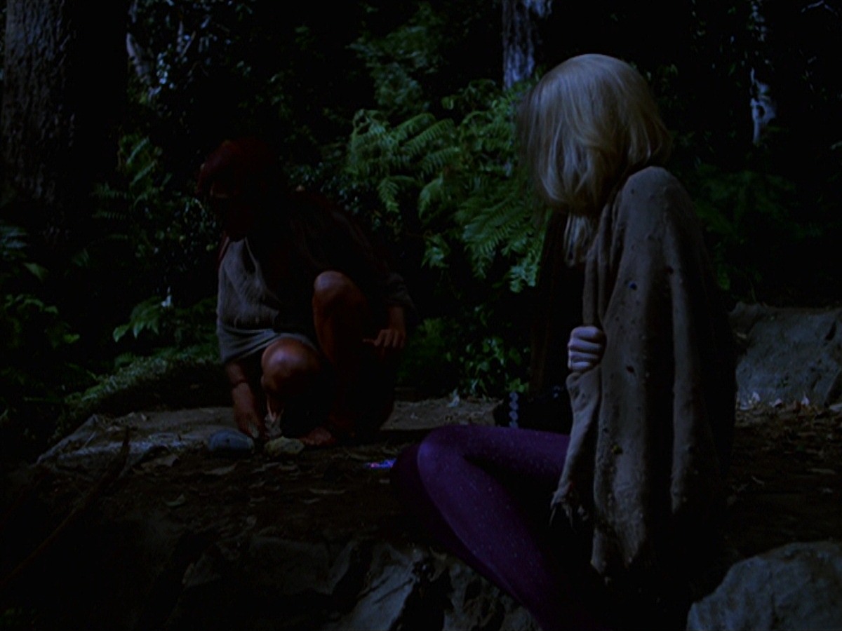 extant_StarTrek_VOY_7x22-NaturalLaw_1640.jpg