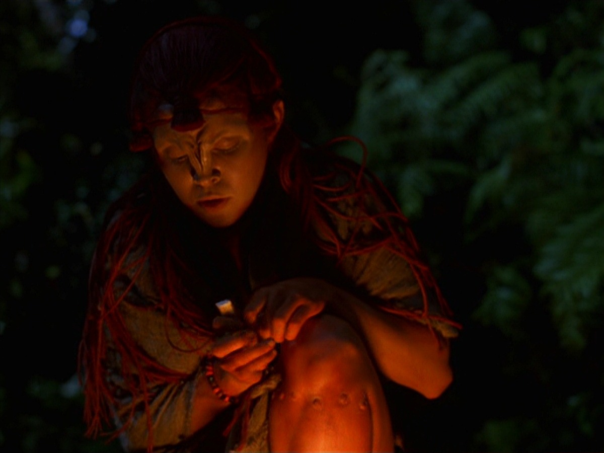 extant_StarTrek_VOY_7x22-NaturalLaw_1678.jpg