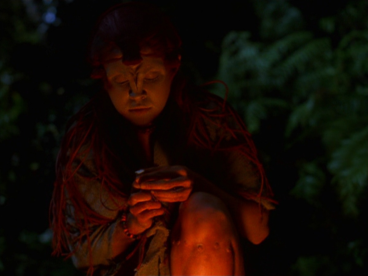 extant_StarTrek_VOY_7x22-NaturalLaw_1679.jpg