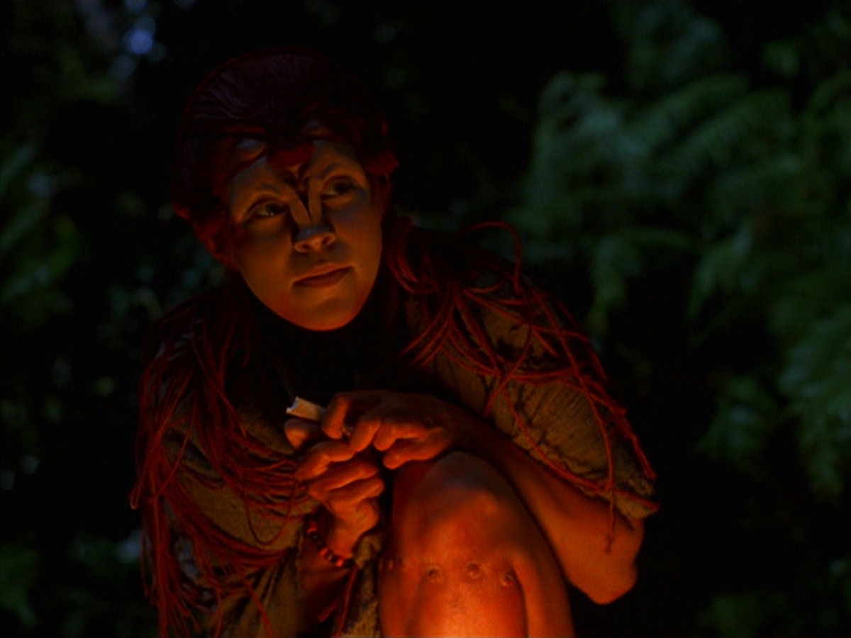 extant_StarTrek_VOY_7x22-NaturalLaw_1684.jpg
