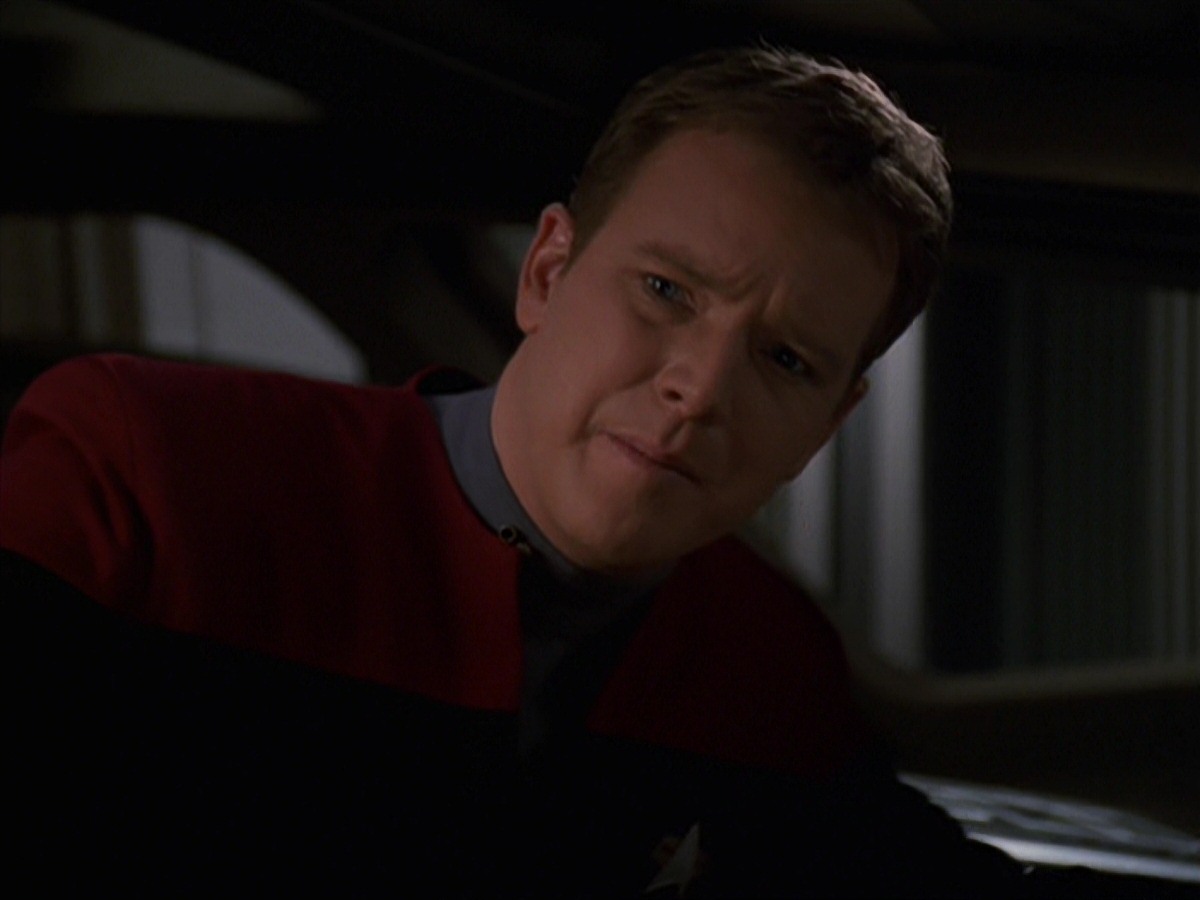 extant_StarTrek_VOY_7x22-NaturalLaw_1728.jpg
