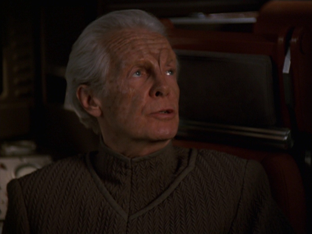 extant_StarTrek_VOY_7x22-NaturalLaw_1748.jpg