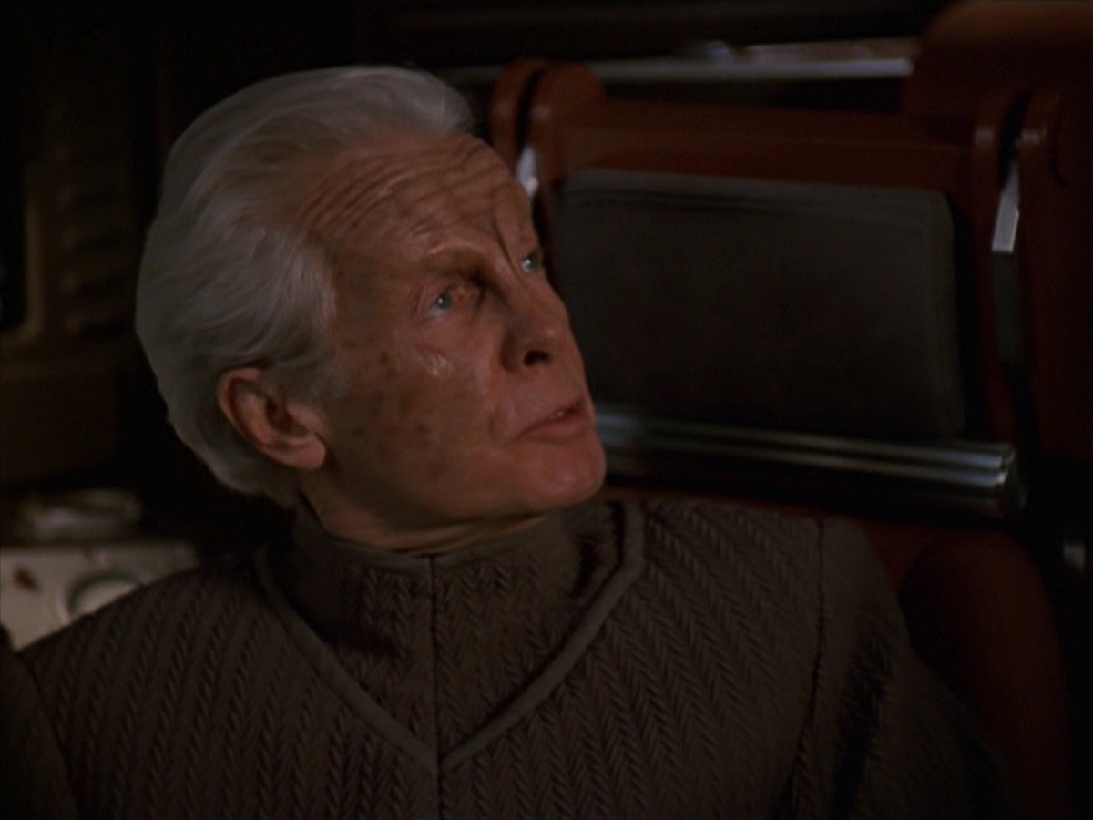extant_StarTrek_VOY_7x22-NaturalLaw_1751.jpg