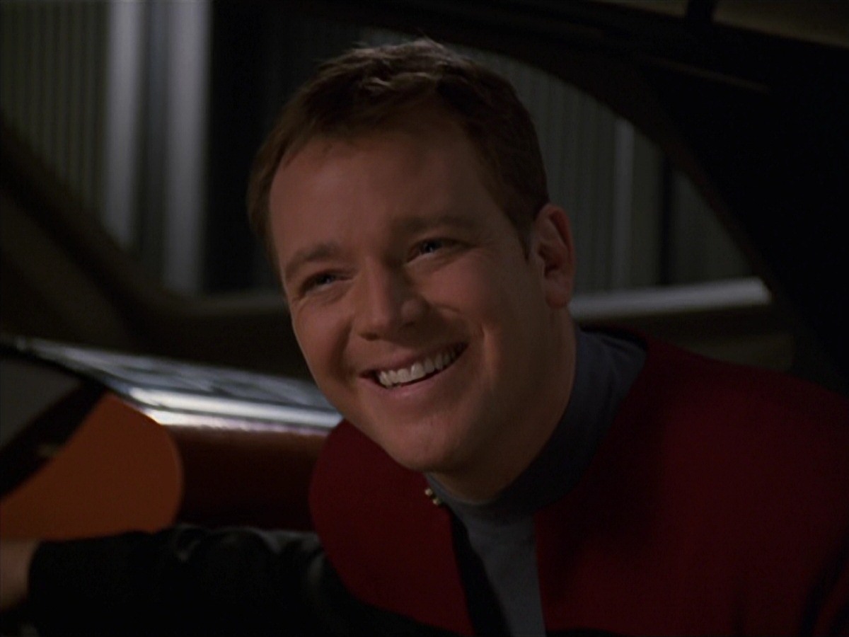 extant_StarTrek_VOY_7x22-NaturalLaw_1793.jpg