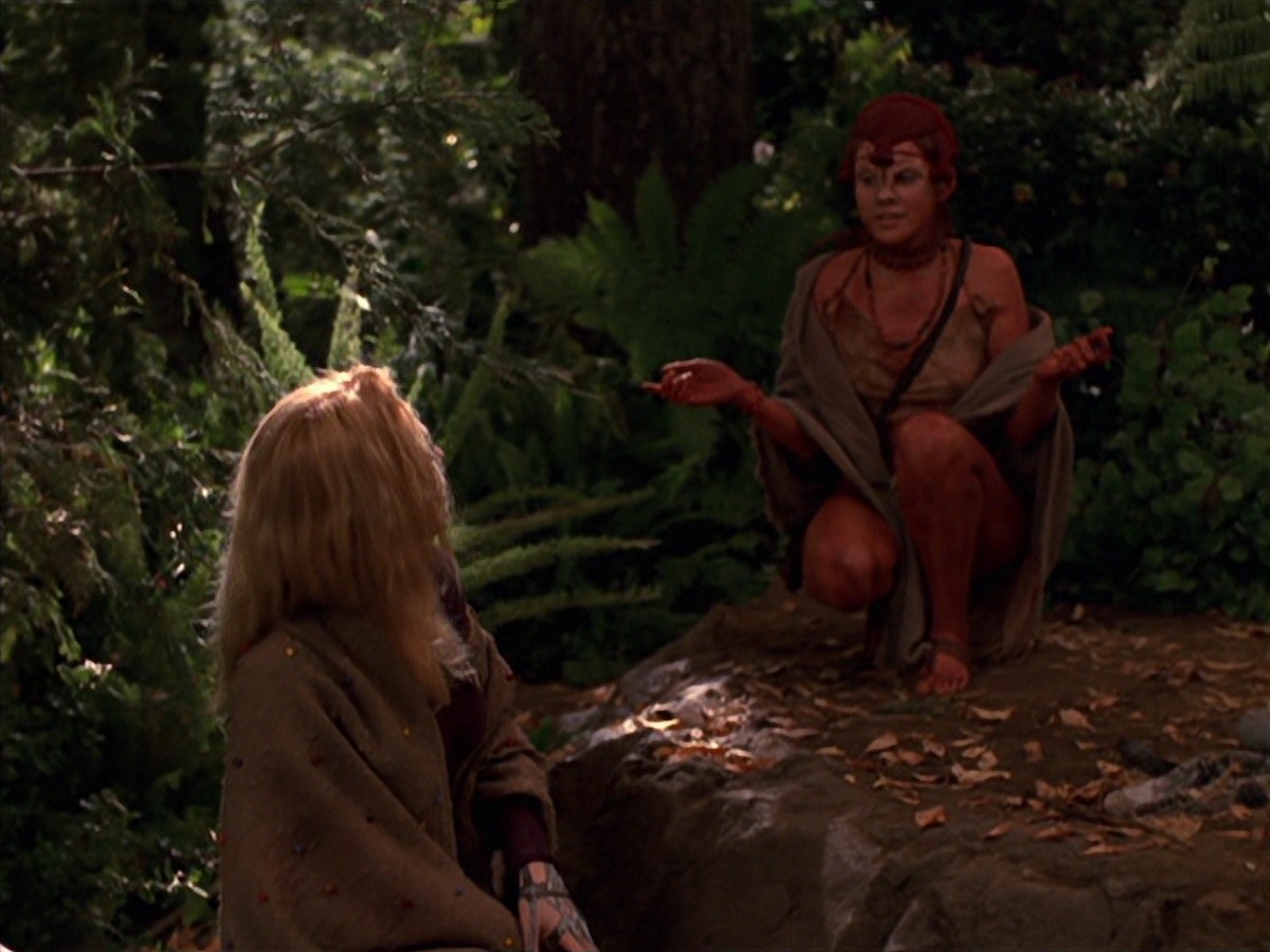 extant_StarTrek_VOY_7x22-NaturalLaw_1814.jpg