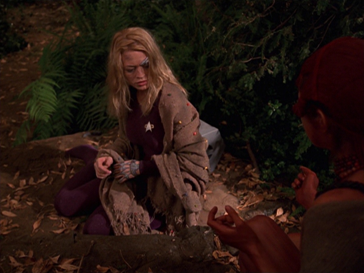 extant_StarTrek_VOY_7x22-NaturalLaw_1816.jpg