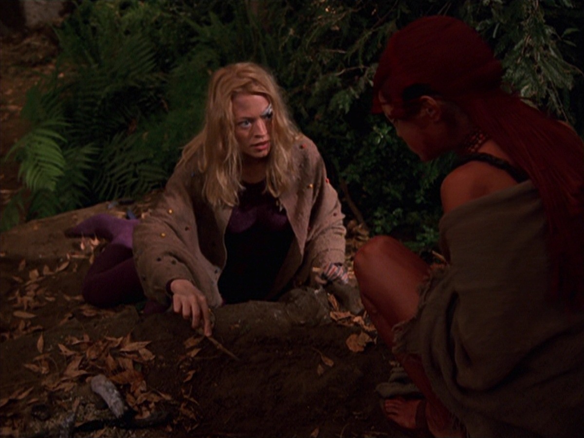extant_StarTrek_VOY_7x22-NaturalLaw_1862.jpg