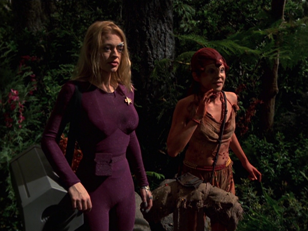 extant_StarTrek_VOY_7x22-NaturalLaw_1969.jpg