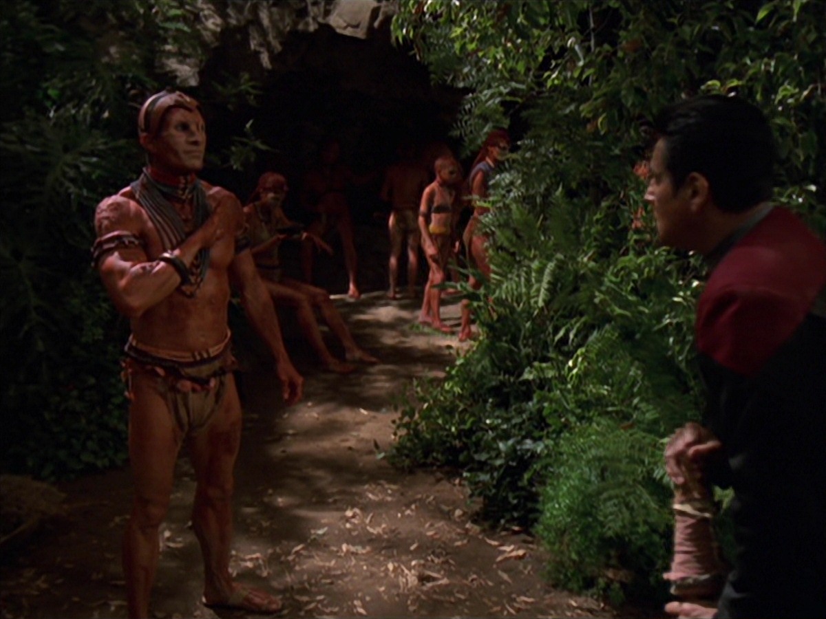extant_StarTrek_VOY_7x22-NaturalLaw_2011.jpg