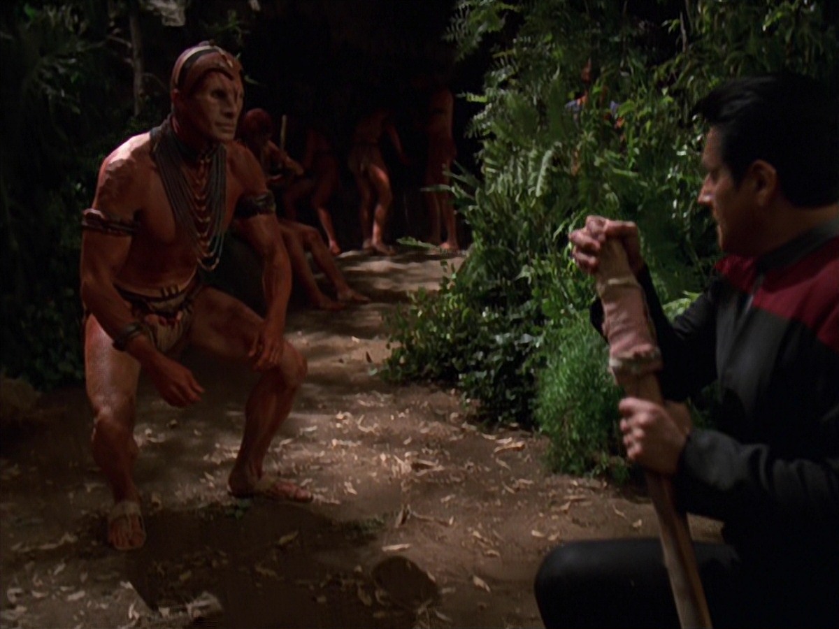 extant_StarTrek_VOY_7x22-NaturalLaw_2030.jpg