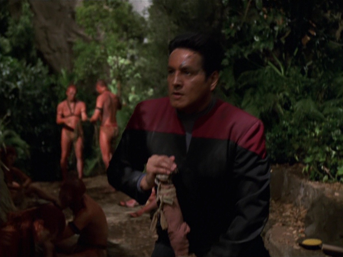 extant_StarTrek_VOY_7x22-NaturalLaw_2058.jpg