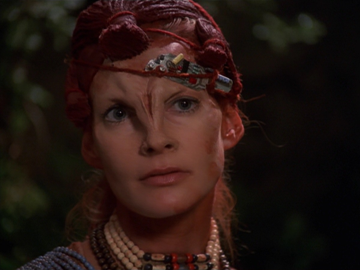 extant_StarTrek_VOY_7x22-NaturalLaw_2072.jpg