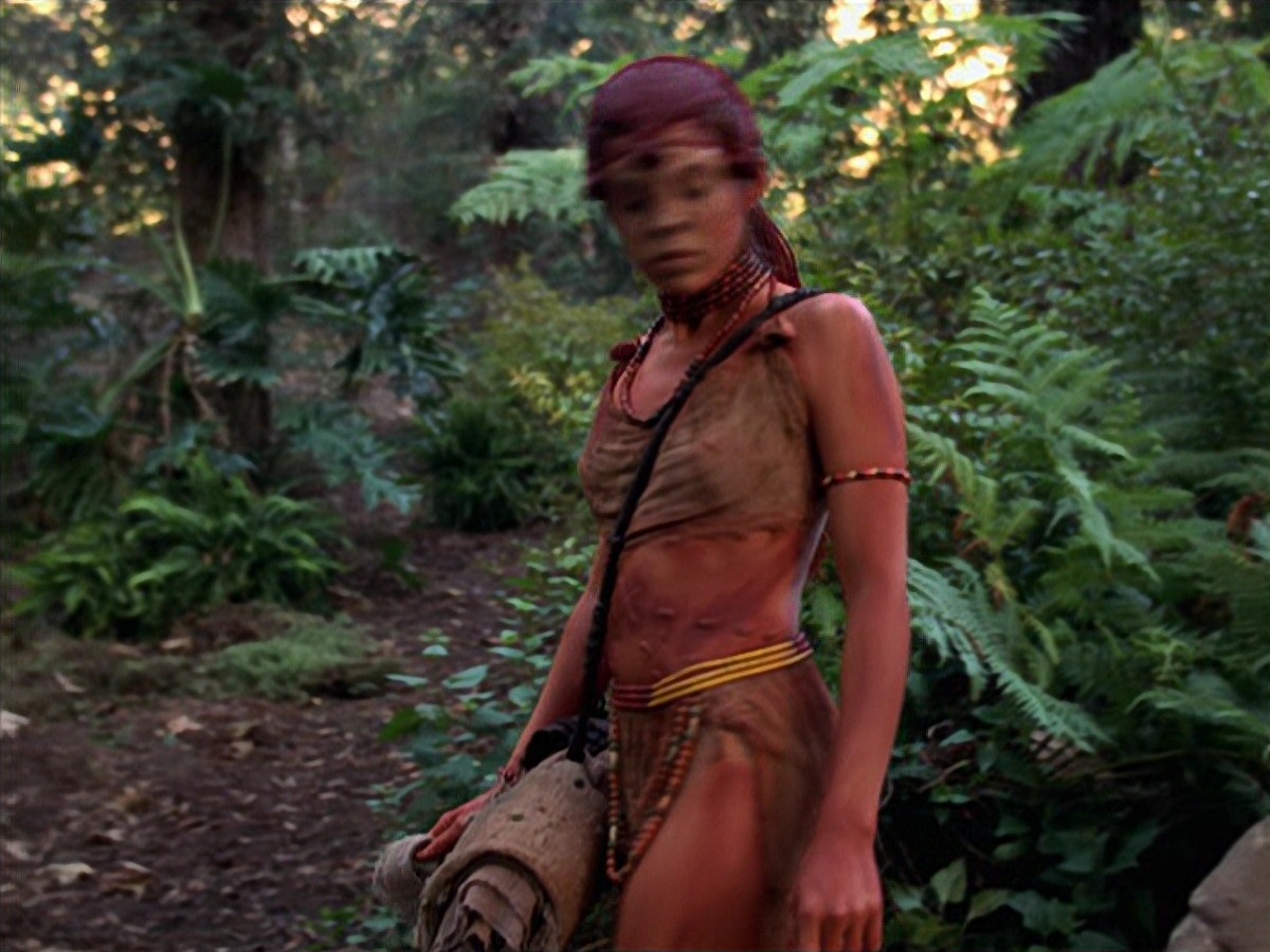 extant_StarTrek_VOY_7x22-NaturalLaw_2155.jpg