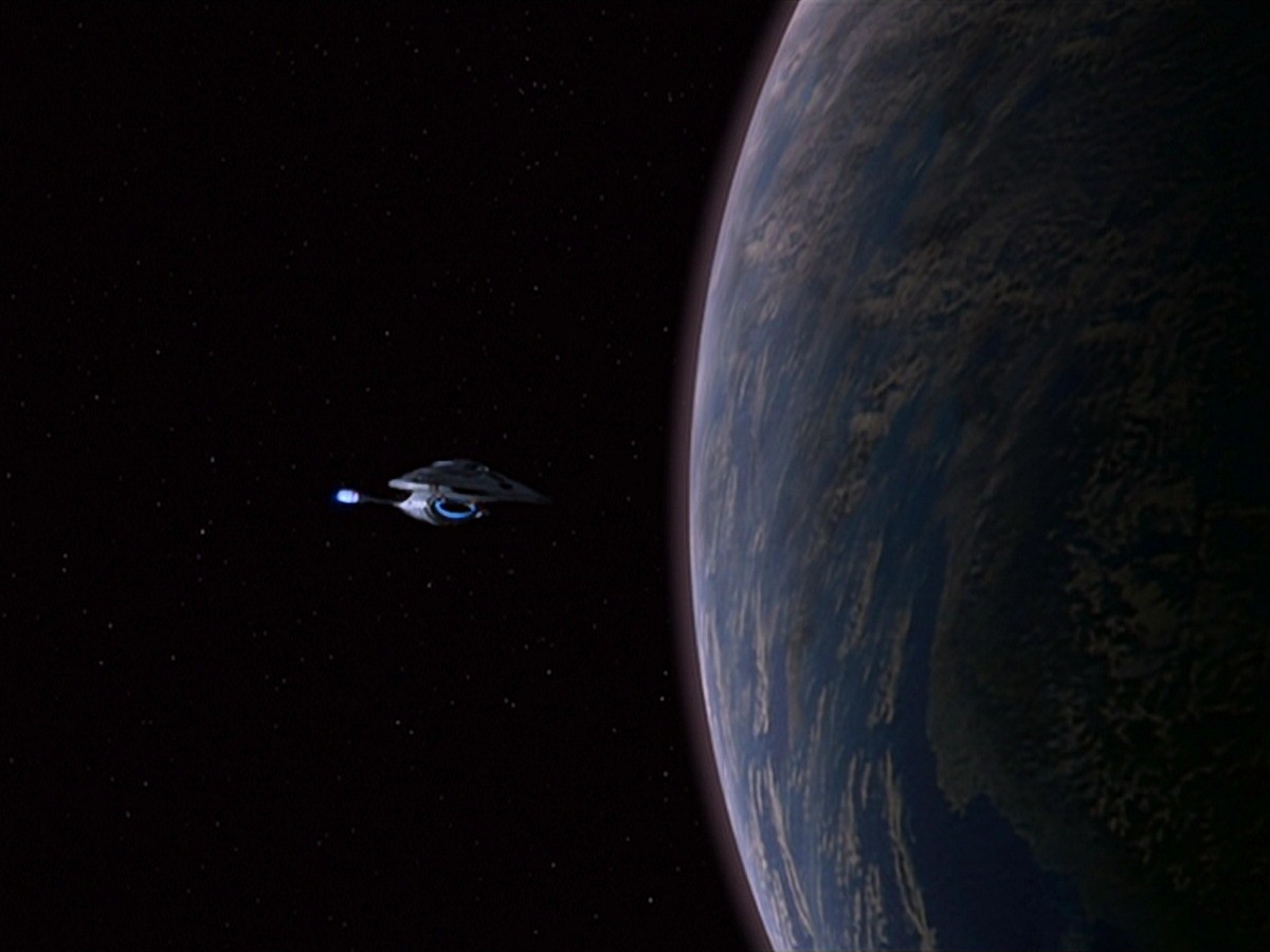 extant_StarTrek_VOY_7x22-NaturalLaw_2372.jpg