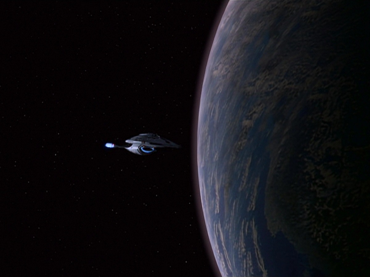 extant_StarTrek_VOY_7x22-NaturalLaw_2374.jpg