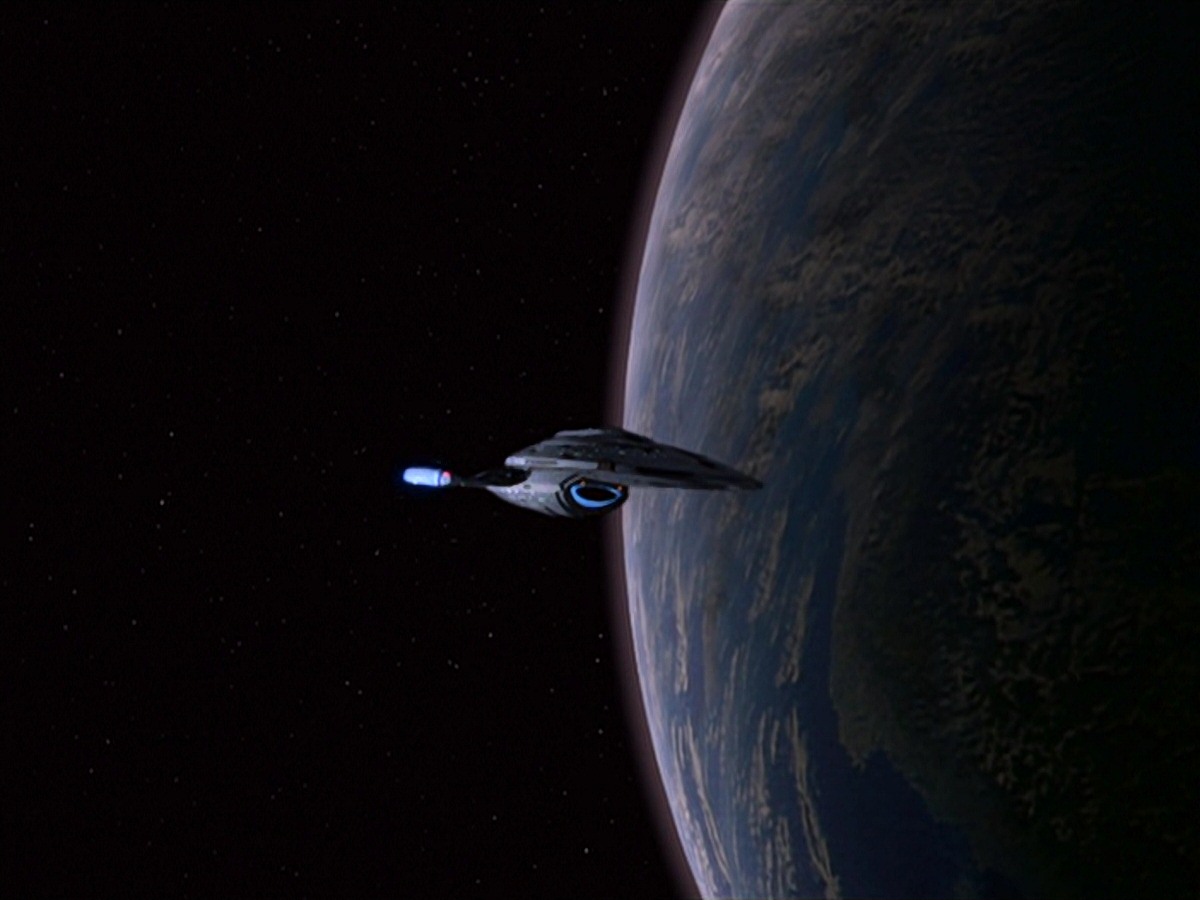 extant_StarTrek_VOY_7x22-NaturalLaw_2377.jpg