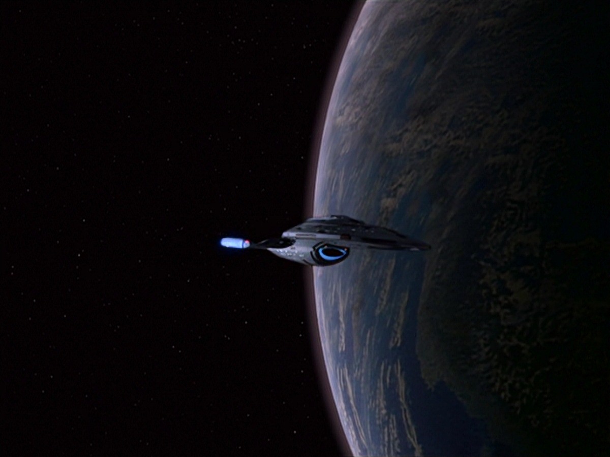 extant_StarTrek_VOY_7x22-NaturalLaw_2378.jpg