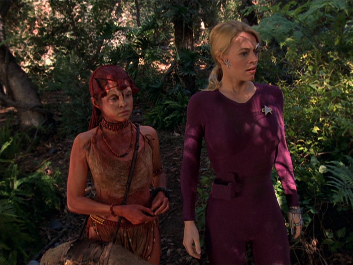 extant_StarTrek_VOY_7x22-NaturalLaw_2479.jpg