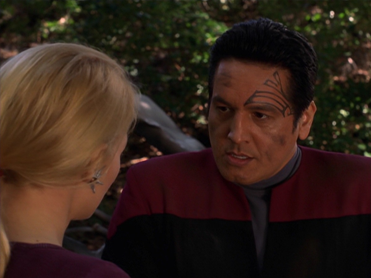extant_StarTrek_VOY_7x22-NaturalLaw_2591.jpg