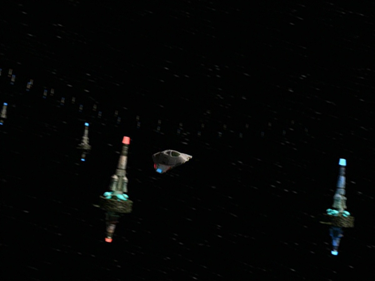 extant_StarTrek_VOY_7x22-NaturalLaw_2610.jpg