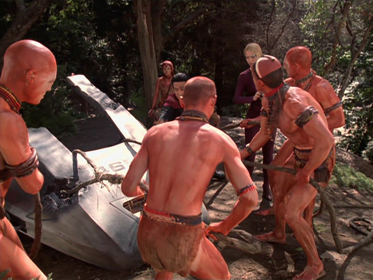 extant_StarTrek_VOY_7x22-NaturalLaw_2685.jpg