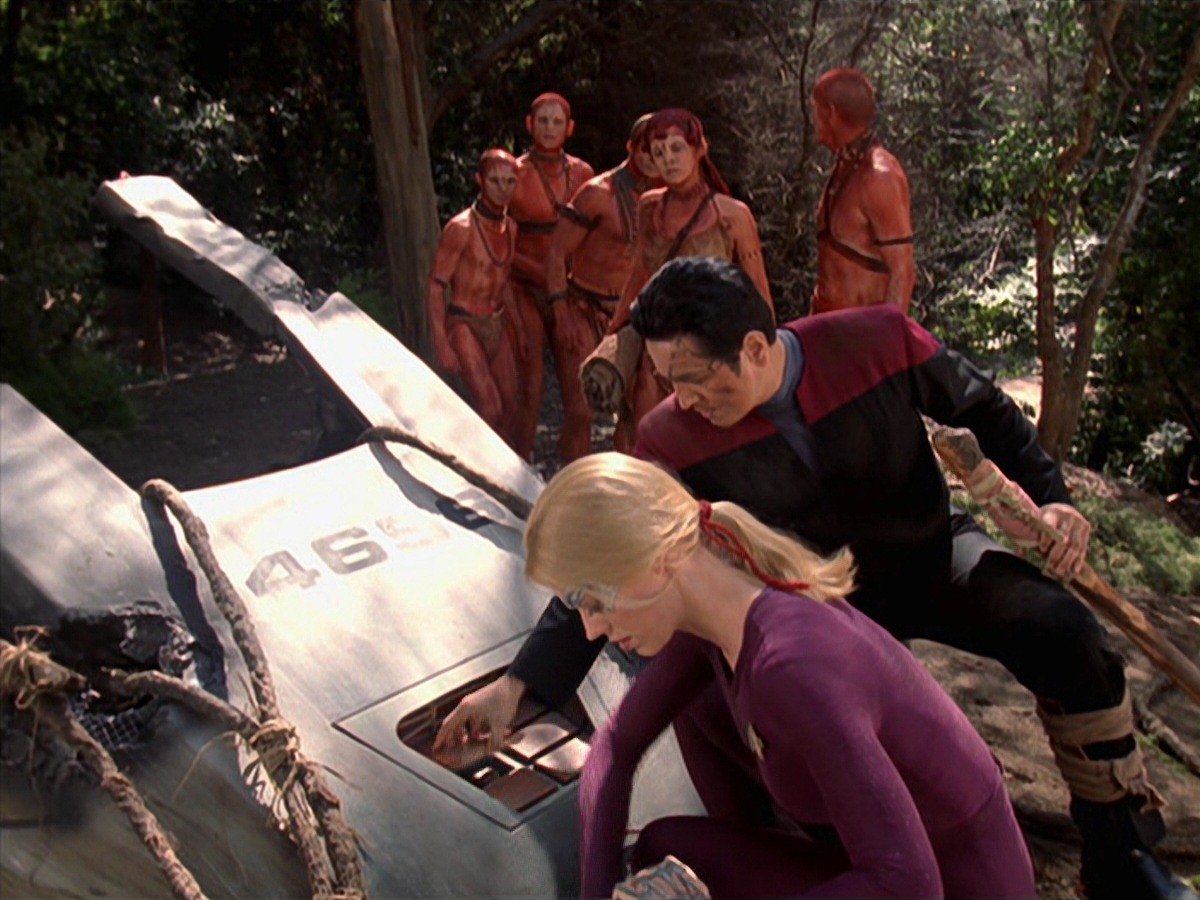 extant_StarTrek_VOY_7x22-NaturalLaw_2706.jpg