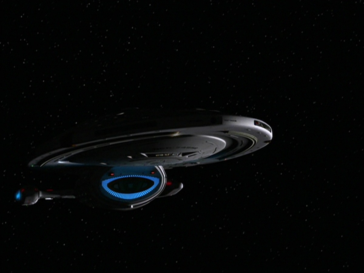 extant_StarTrek_VOY_7x22-NaturalLaw_2708.jpg