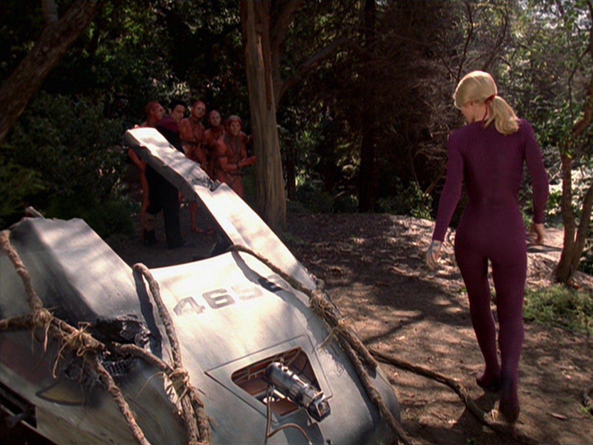 extant_StarTrek_VOY_7x22-NaturalLaw_2809.jpg