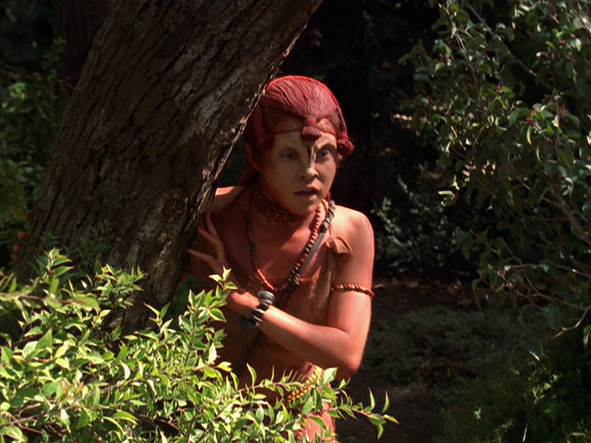 extant_StarTrek_VOY_7x22-NaturalLaw_2833.jpg
